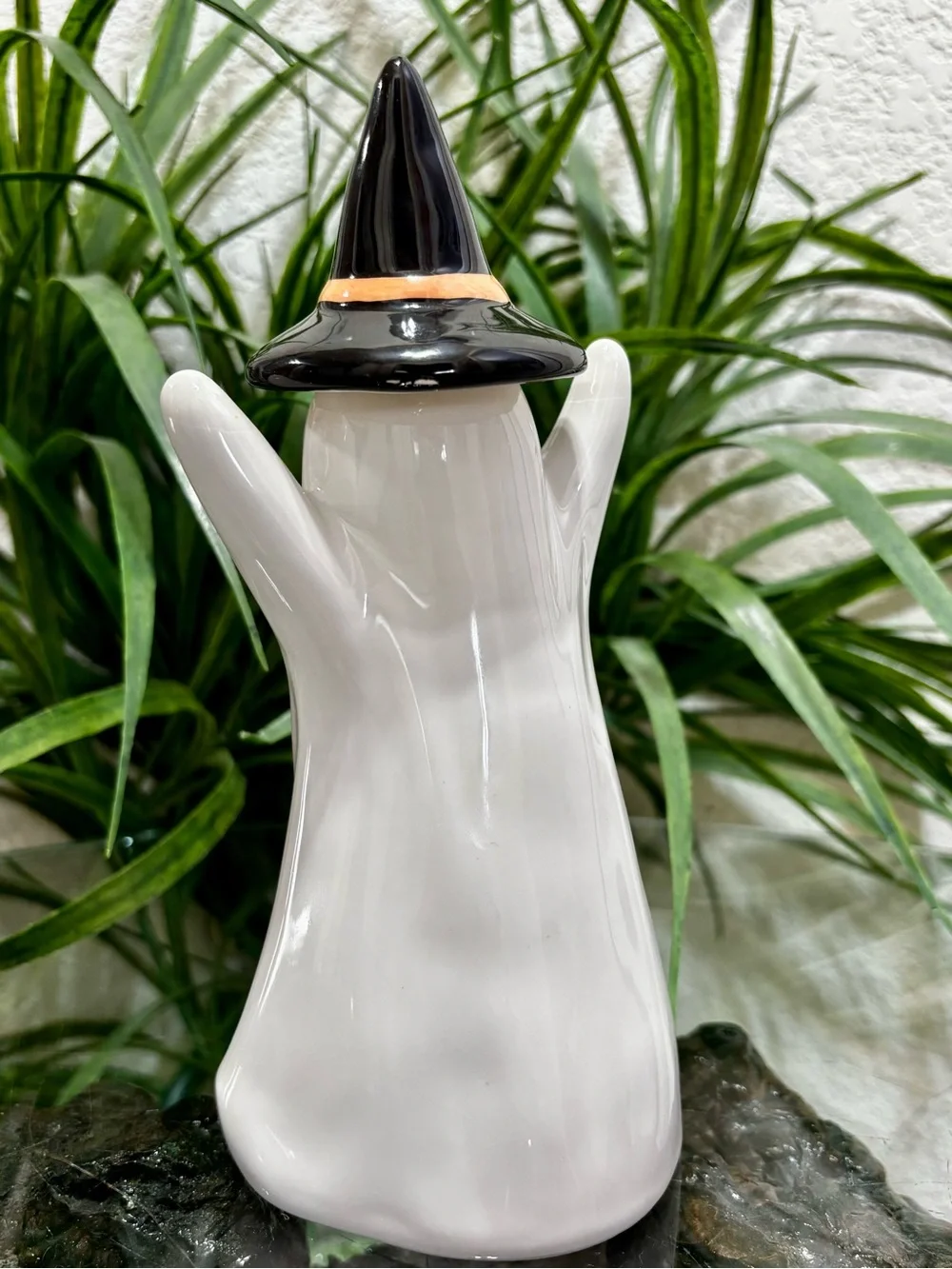 Ceramic White LED Ghost Night Light/Home Accent With Black Witch Hat